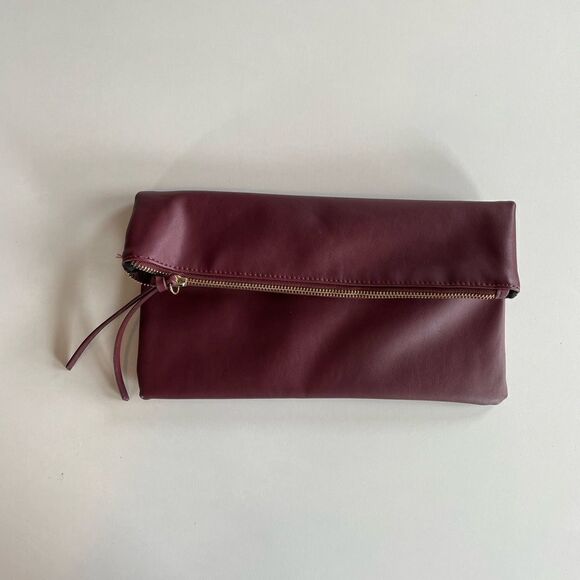 EUC Forever 21 Womens Maroon Clutch - Picture 1 of 5